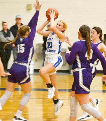 Bel Kennedy goes for a lay up during last Friday’s home game against Boerne. BULLETIN PHOTO/Tracy Thayer