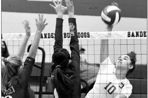 LADY BULLDOGS OUTDUEL POTEET