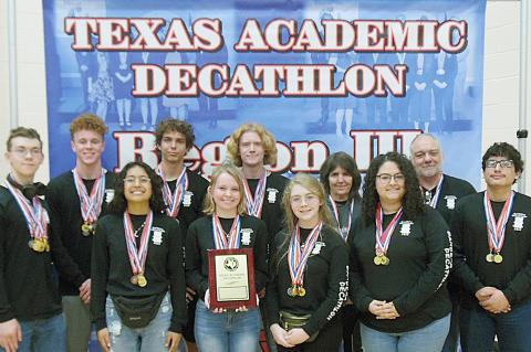 Academic Decathlon 2022 Winning Team! 