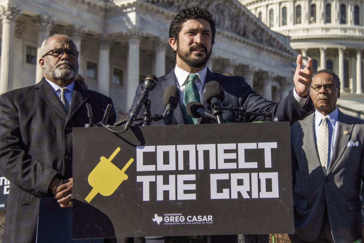 Austin congressman introduces Connect the Grid Act