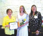 Raylee Faris receives scholarship from DRT chapter